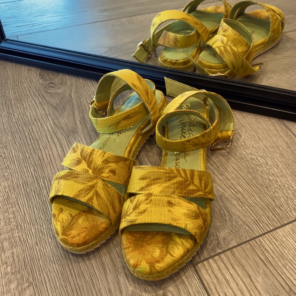 Summer women sandals